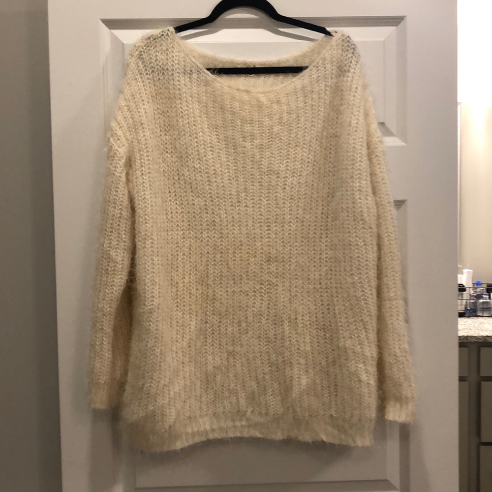 Women’s oversized  sweater